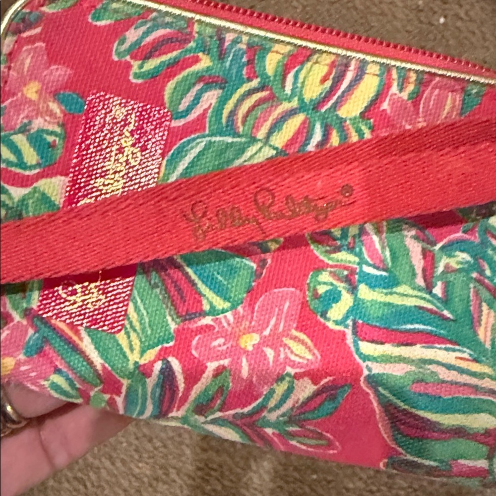 Lilly Pulitzer Carded ID Wristlet Drop Me a Line Phone Wristlet Jungle Tumble - Picture 7 of 7